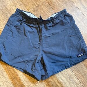 Patagonia Barely Baggies Shorts - Women's size Small